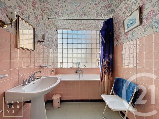 Appartement T4 à vendre - 4 pièces - 107.78 m2 - ILLE SUR TET - 66 - LANGUEDOC-ROUSSILLON - Century 21 Horizon Canigou