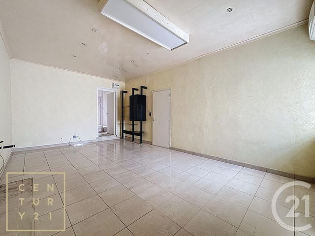 Appartement F3 à vendre - 3 pièces - 76.0 m2 - ILLE SUR TET - 66 - LANGUEDOC-ROUSSILLON - Century 21 Horizon Canigou