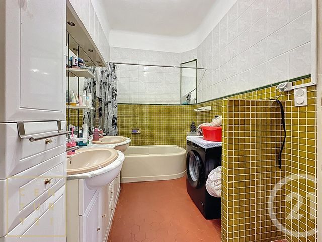 immeuble à vendre - 486.0 m2 - ILLE SUR TET - 66 - LANGUEDOC-ROUSSILLON - Century 21 Horizon Canigou