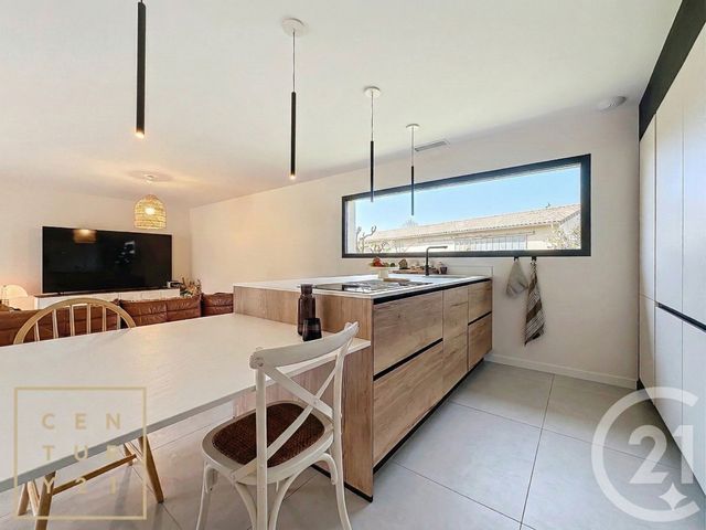 maison à vendre - 5 pièces - 145.37 m2 - FINESTRET - 66 - LANGUEDOC-ROUSSILLON - Century 21 Horizon Canigou