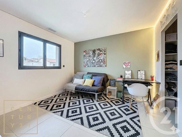 maison à vendre - 5 pièces - 145.37 m2 - FINESTRET - 66 - LANGUEDOC-ROUSSILLON - Century 21 Horizon Canigou