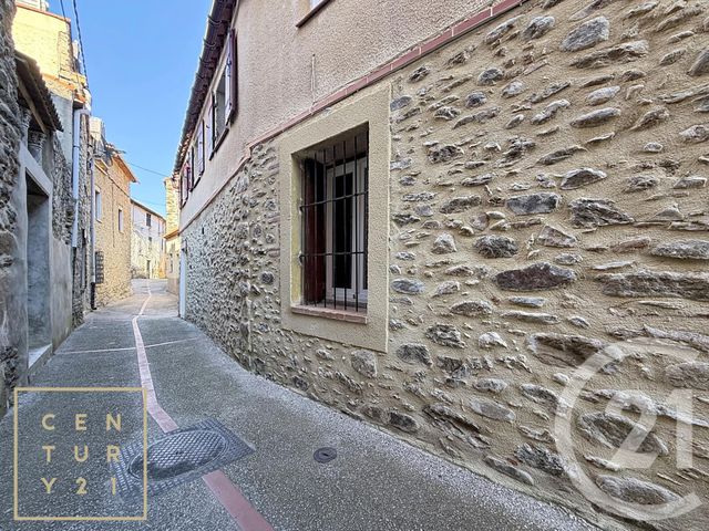 maison à vendre - 8 pièces - 180.0 m2 - ESTOHER - 66 - LANGUEDOC-ROUSSILLON - Century 21 Horizon Canigou